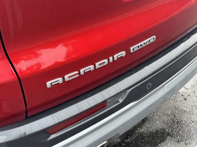 2024 GMC Acadia Elevation