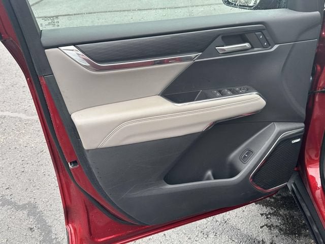 2024 GMC Acadia Elevation