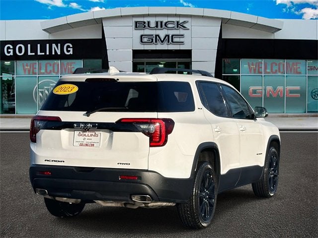 2023 GMC Acadia SLE