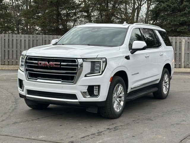 2023 GMC Yukon SLT