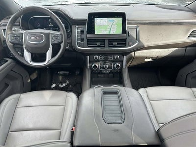 2023 GMC Yukon XL SLT