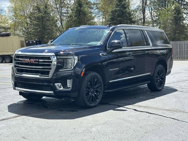 2023 GMC Yukon XL SLT