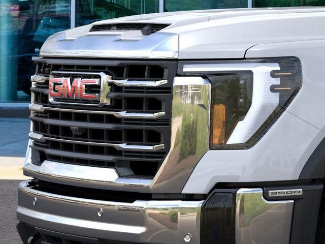 2025 GMC Sierra 3500 HD SLT