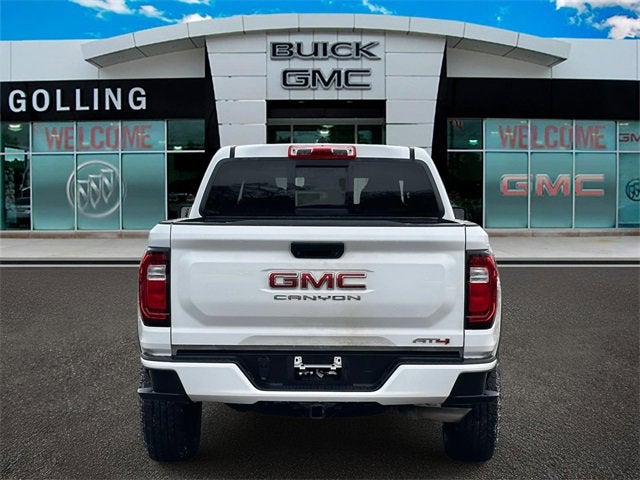 2024 GMC Canyon AT4