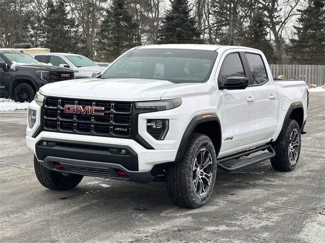 2024 GMC Canyon AT4
