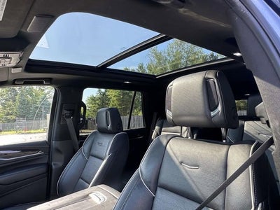 2022 Cadillac Escalade Sport