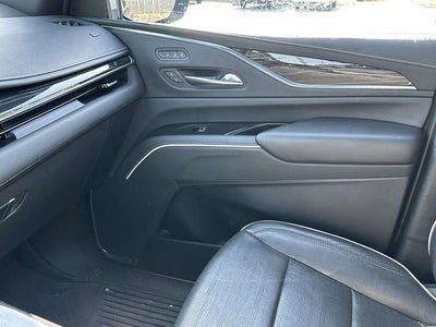 2022 Cadillac Escalade Sport