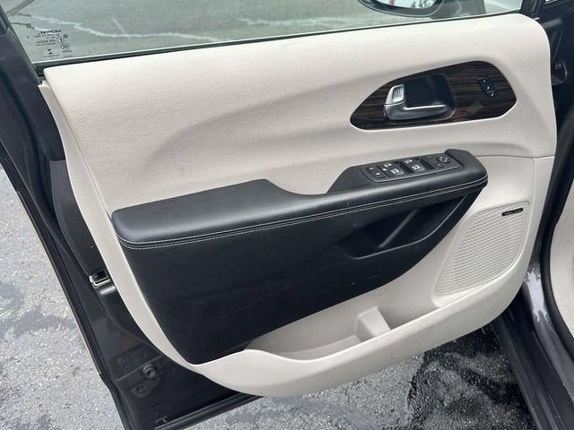 2022 Chrysler Pacifica Limited