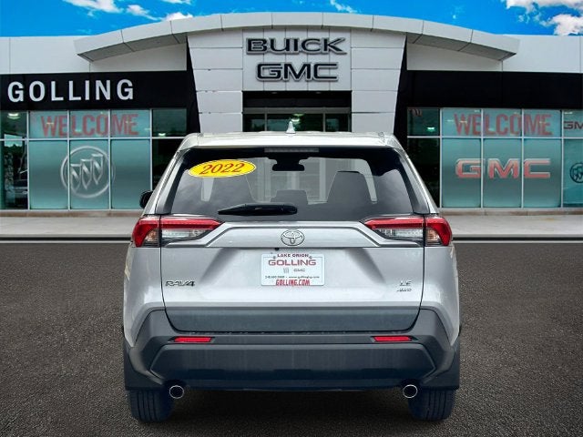 2022 Toyota RAV4 LE