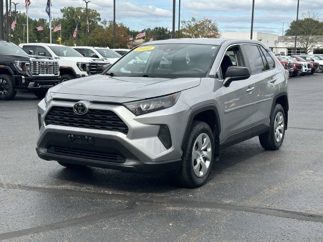 2022 Toyota RAV4 LE