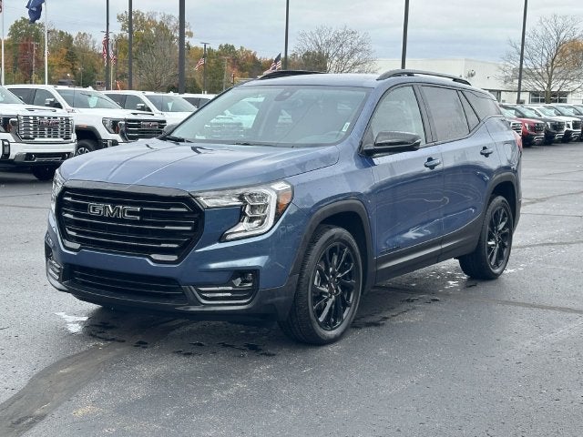 2024 GMC Terrain SLT