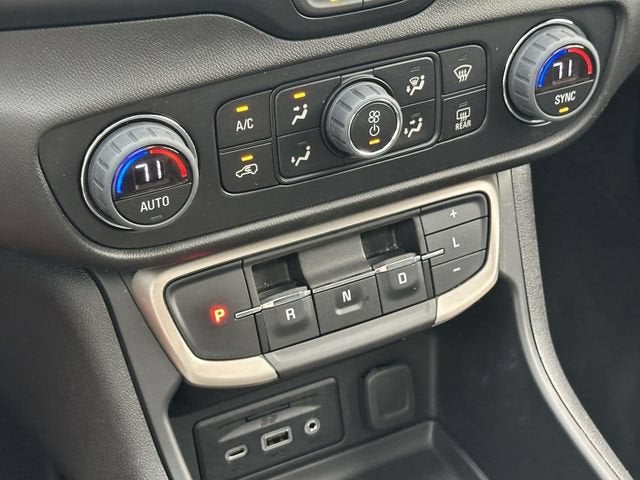 2023 GMC Terrain Denali