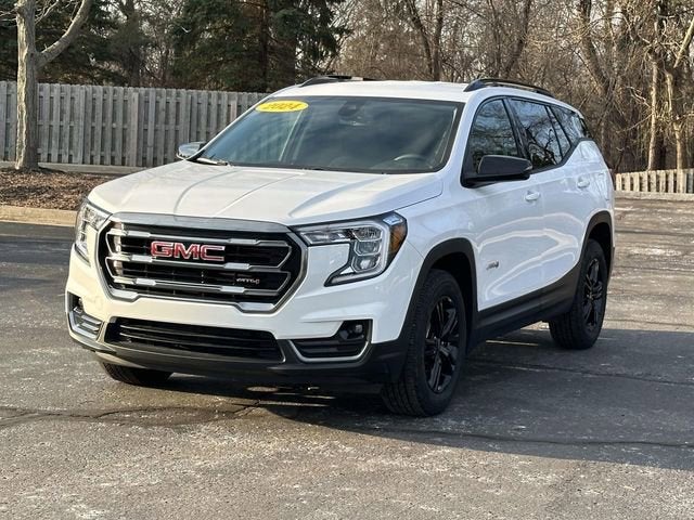 2024 GMC Terrain AT4