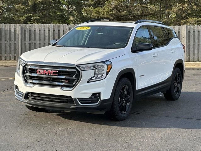 2023 GMC Terrain AT4