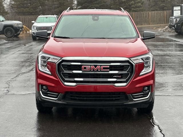2024 GMC Terrain AT4