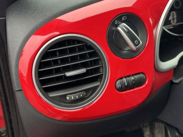 2019 Volkswagen Beetle Convertible S