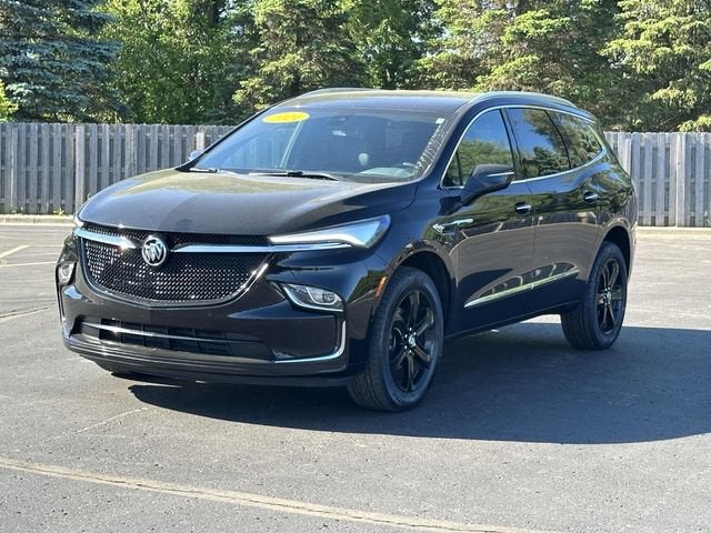 2024 Buick Enclave Essence
